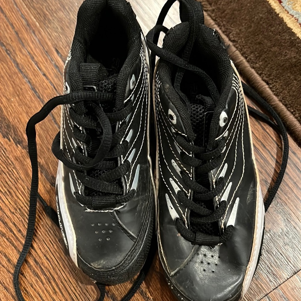 Rawlings cleats